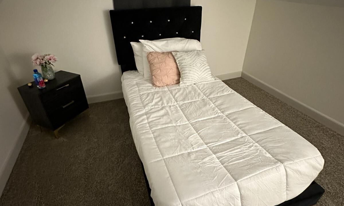 Photo of Bedroom in Greenfield
