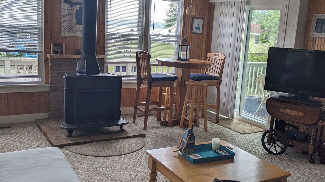 Photo of Livingroom in Ludington