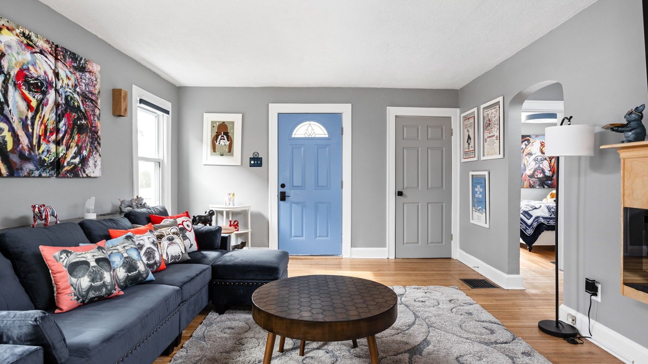 Photo of Livingroom in Indianapolis