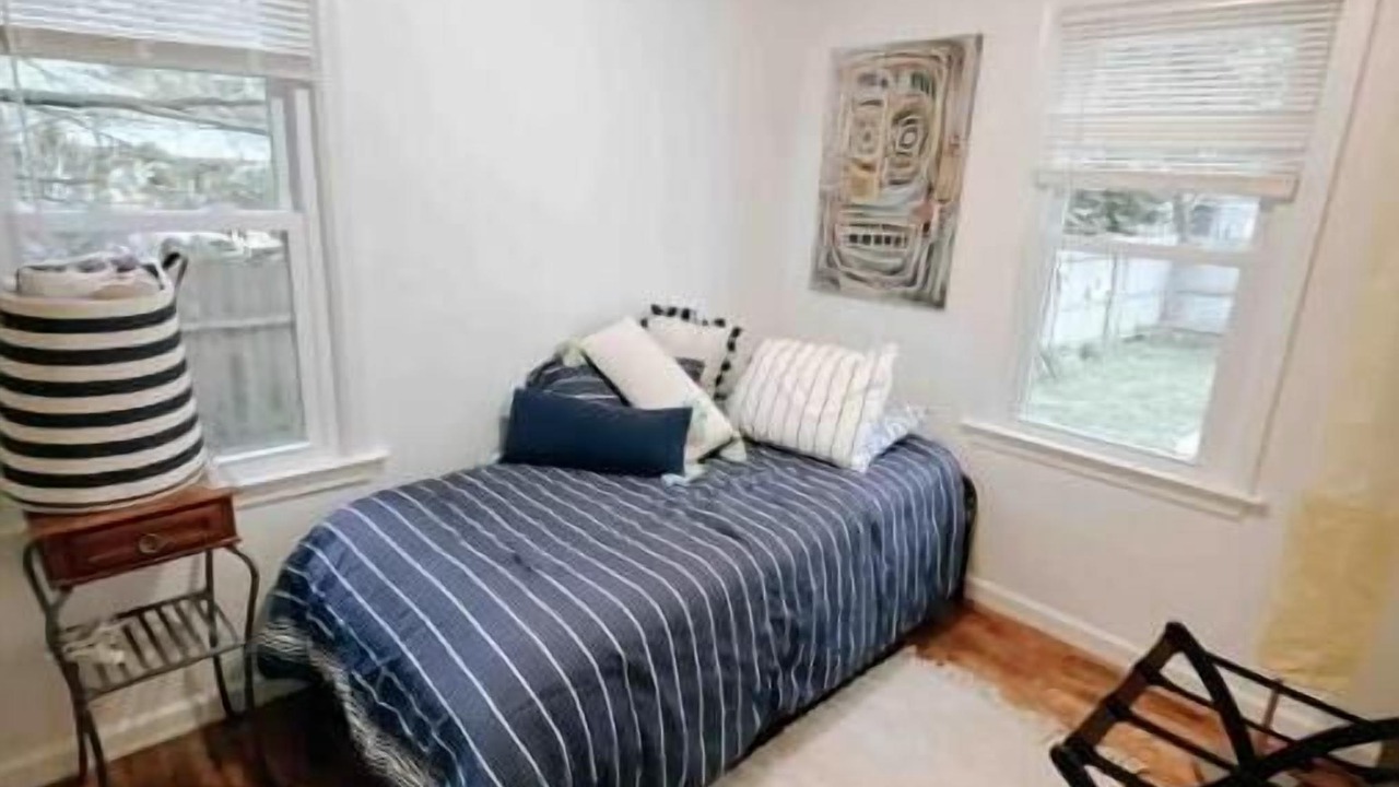 Photo of Bedroom in Spring Lake