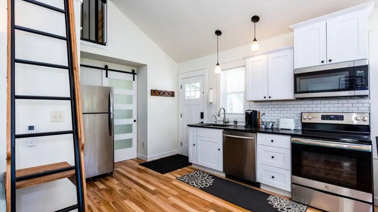 Photo of Kitchen in Paw Paw Lake