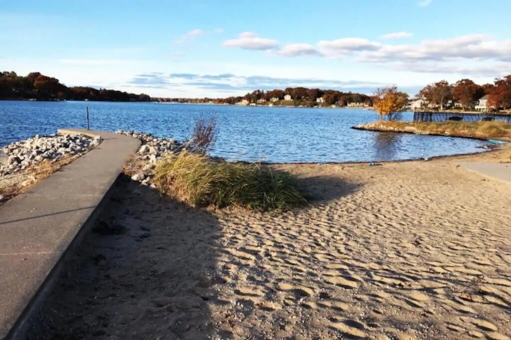 Photo of Others in Spring Lake