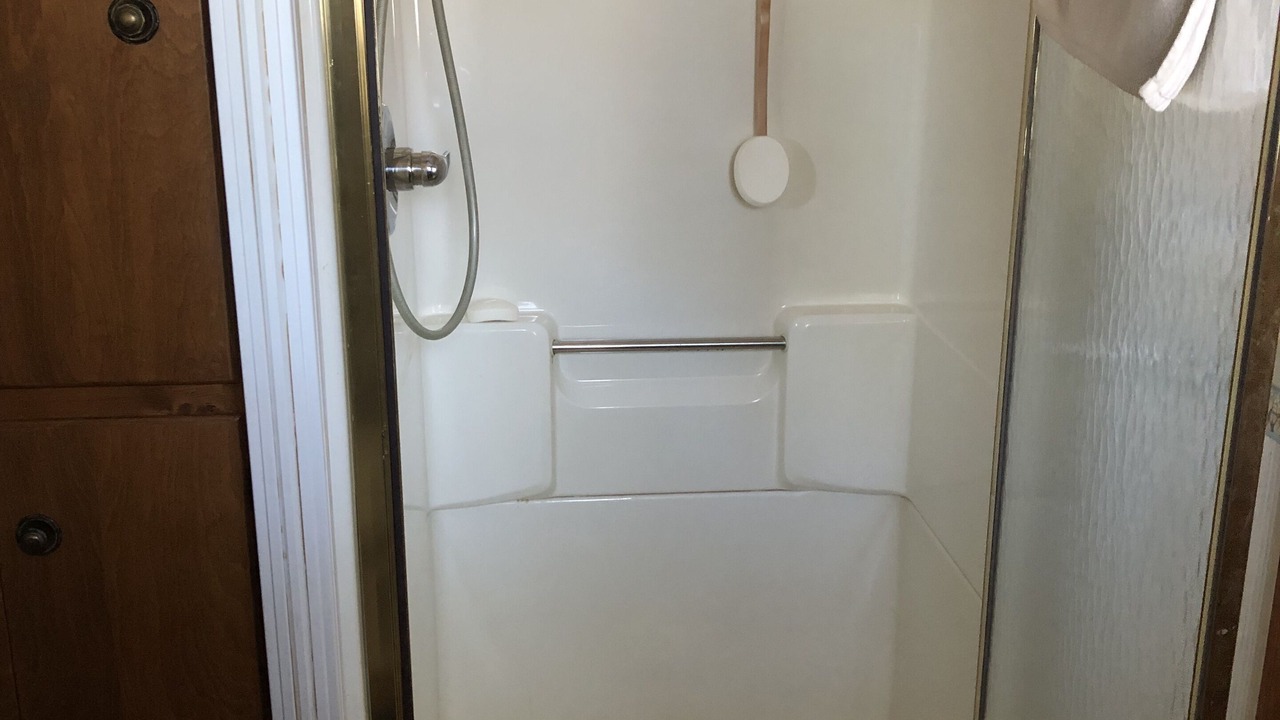 Photo of Bathroom in Jasper