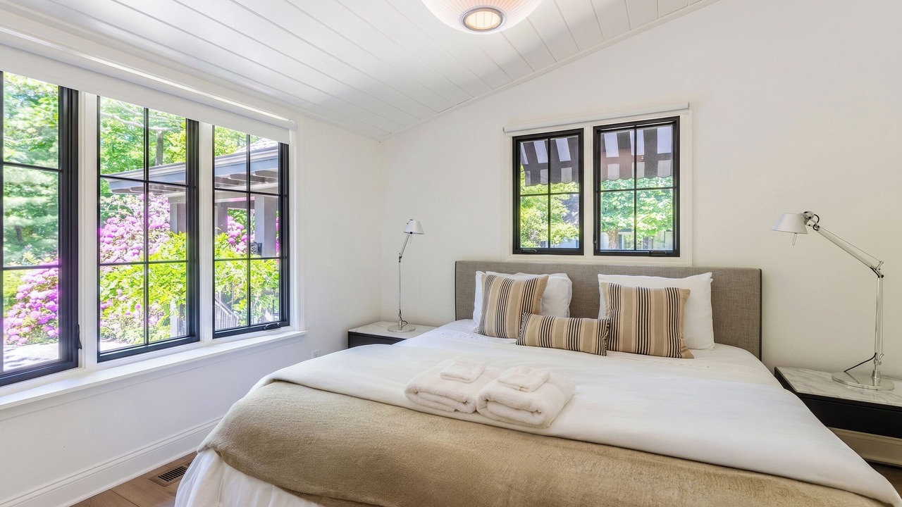 Photo of Bedroom in Douglas