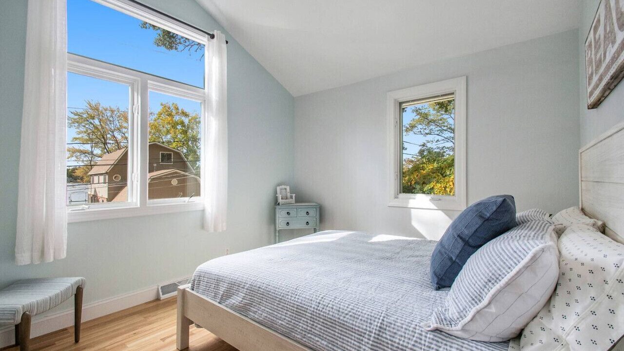 Photo of Bedroom in Sister Lakes