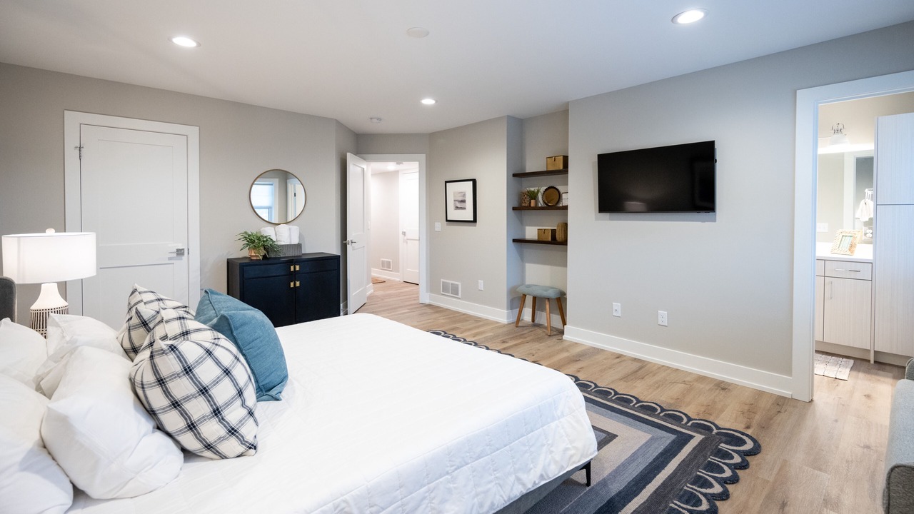 Photo of Bedroom in Douglas