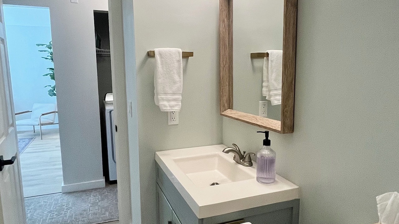 Photo of Bathroom in Whitehouse