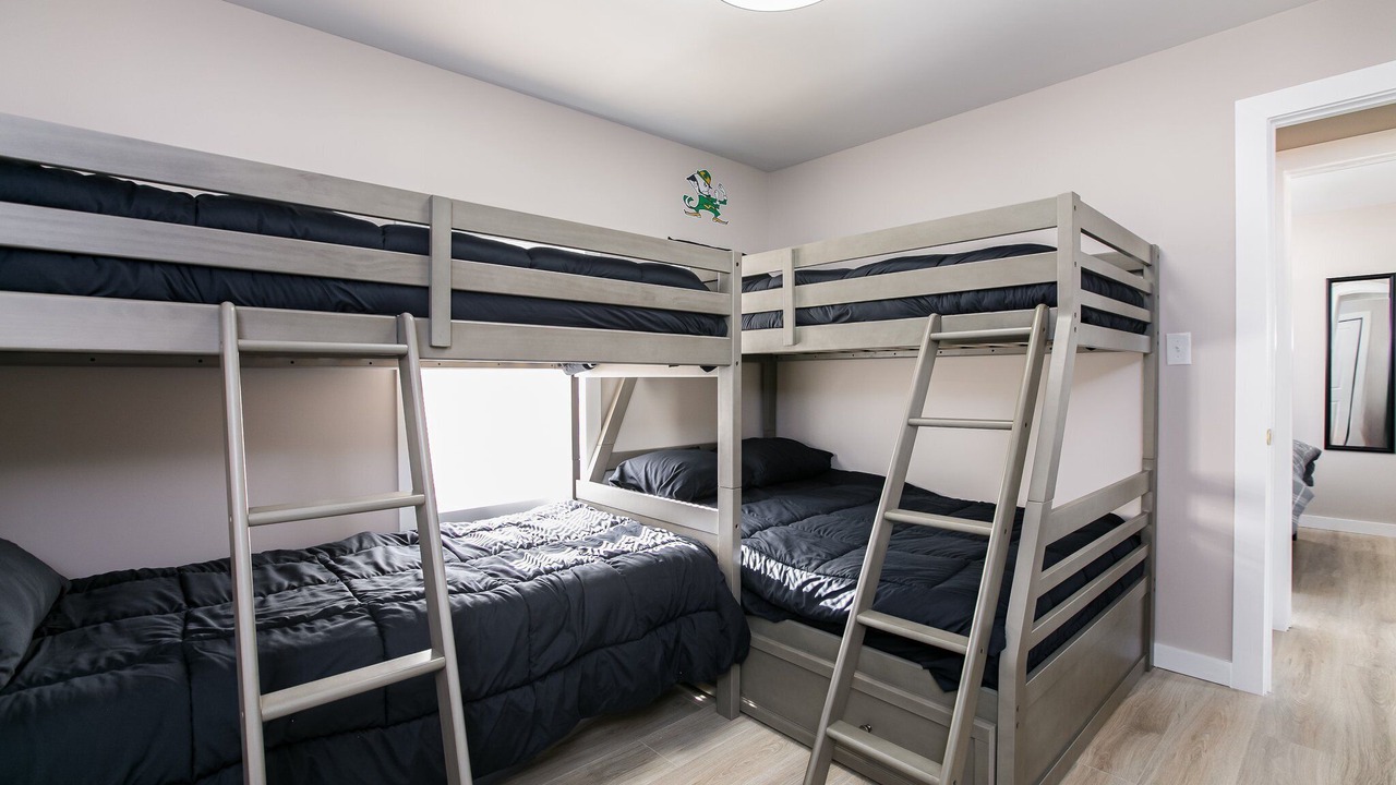 Photo of Bedroom in Roseland