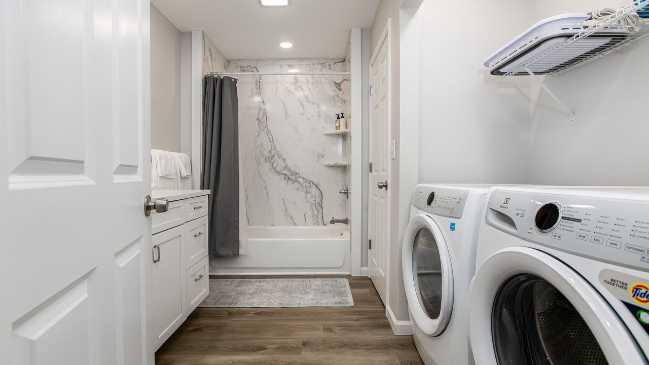 Photo of Bathroom in Near Northwest