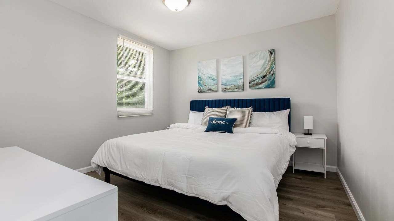 Photo of Bedroom in Near Northwest