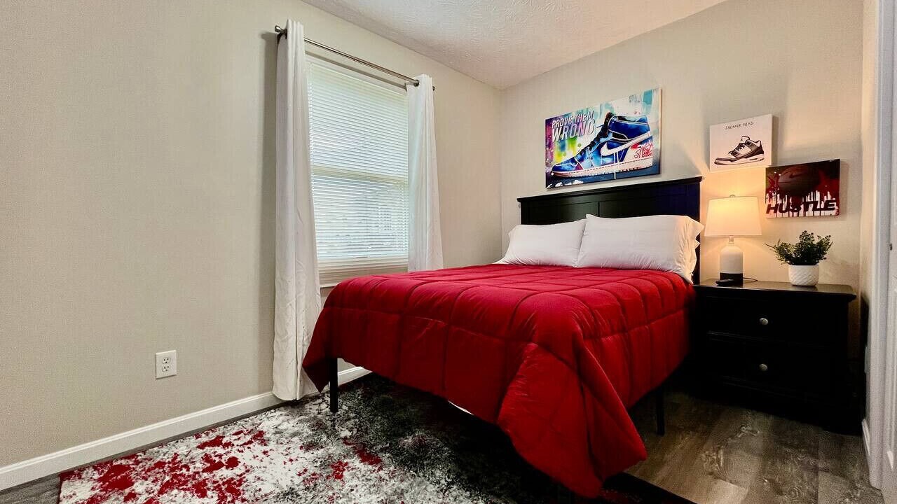 Photo of Bedroom in Lindenwald