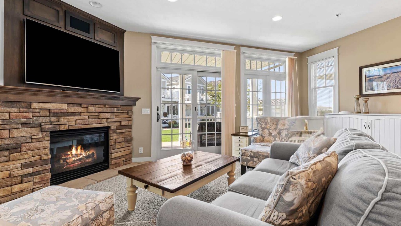 Photo of Livingroom in Saugatuck