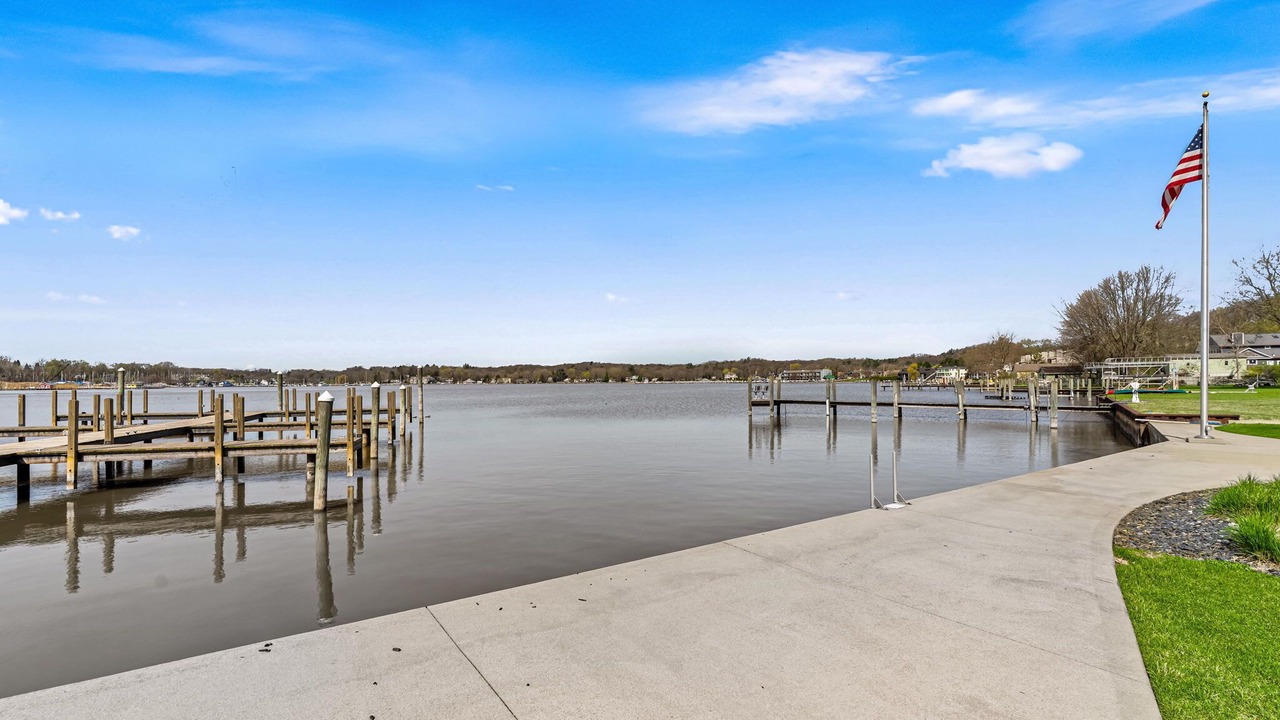 Photo of Others in Saugatuck