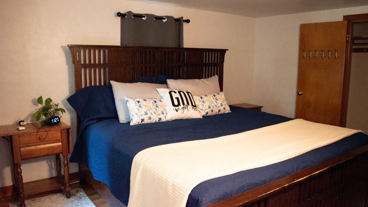 Photo of Bedroom in Goshen