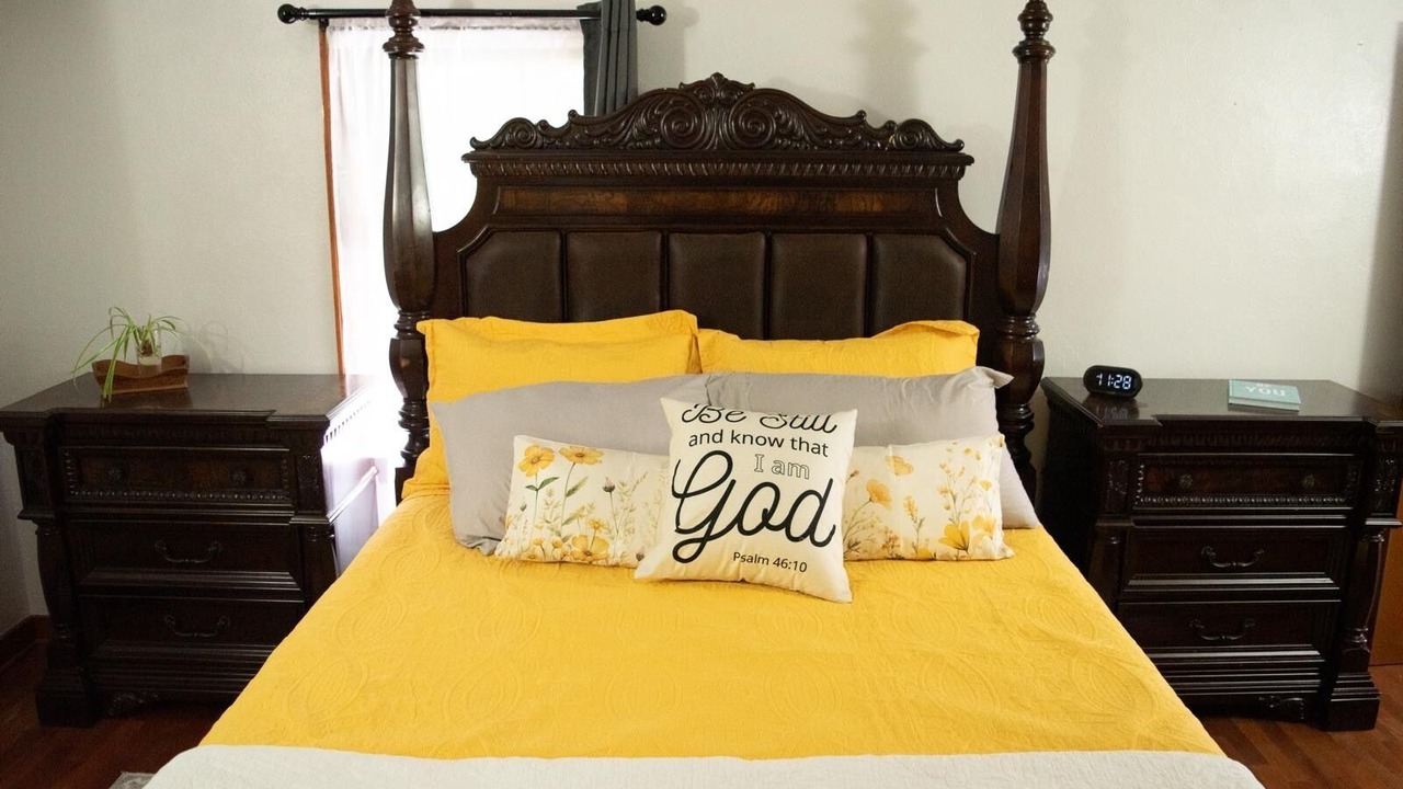 Photo of Bedroom in Goshen