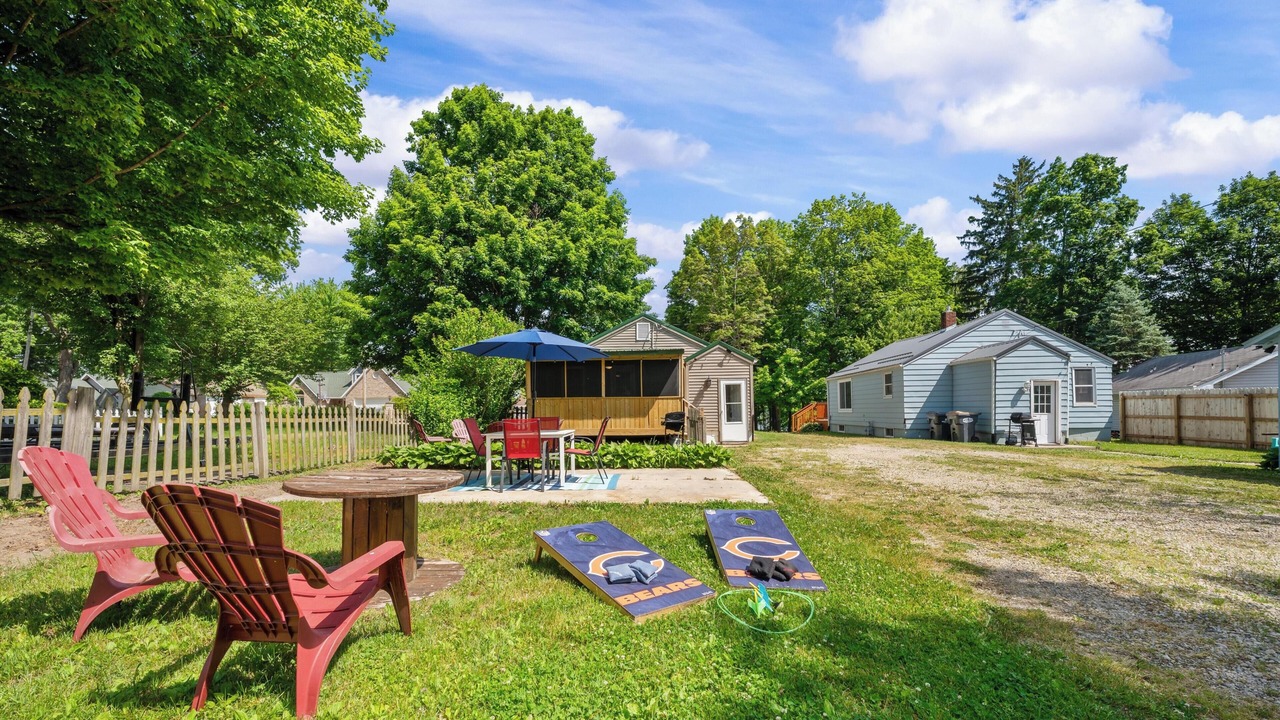 Photo of Outdoor in Paw Paw Lake