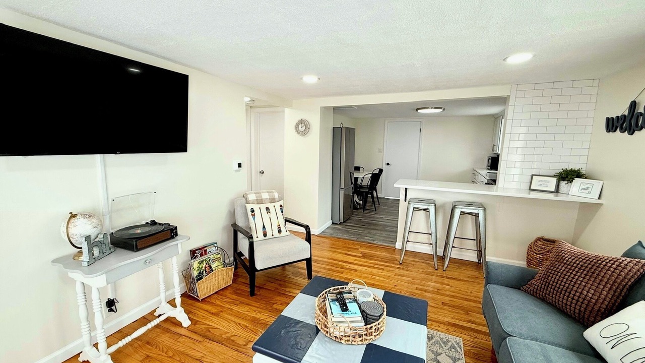 Photo of Livingroom in Paw Paw Lake