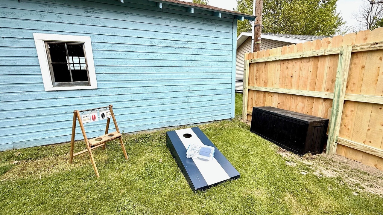Photo of Outdoor in Paw Paw Lake