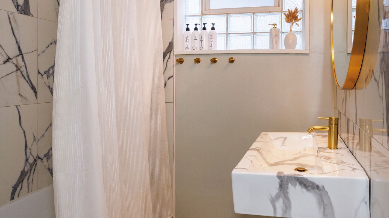 Photo of Bathroom in South Holland