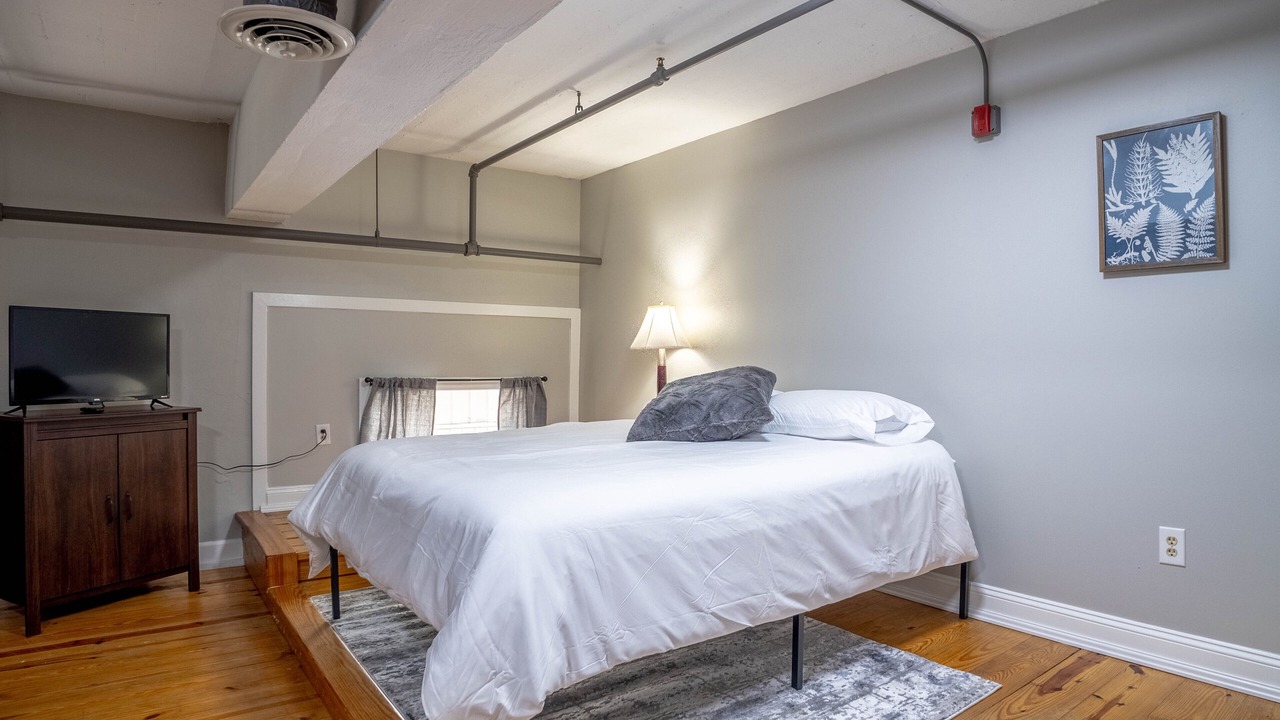 Photo of Bedroom in Lafayette