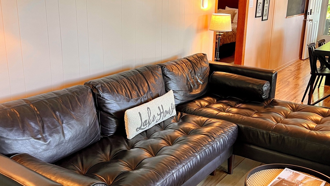 Photo of Livingroom in Cassopolis