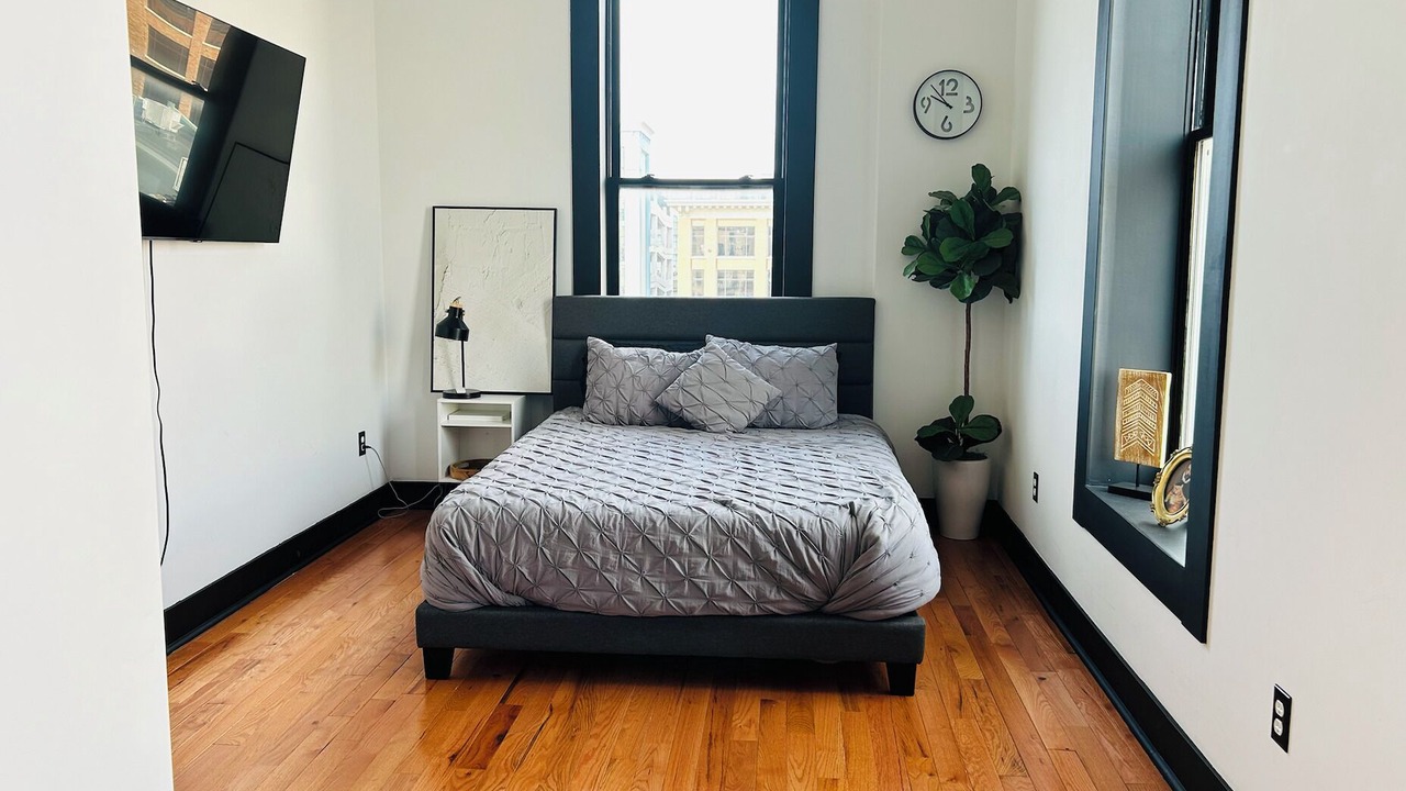 Photo of Bedroom in Heartside