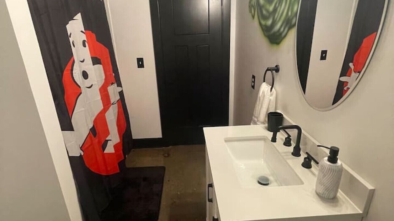 Photo of Bathroom in Fountain Square