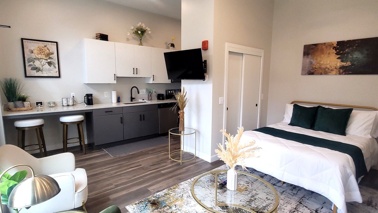 Photo of Bedroom in Detroit