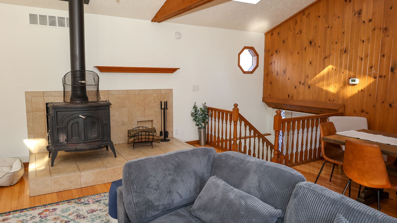 Photo of Livingroom in La Porte