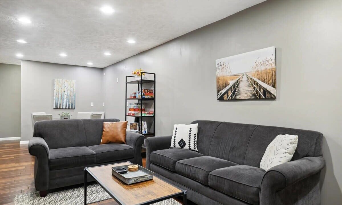 Photo of Livingroom in Sawyer