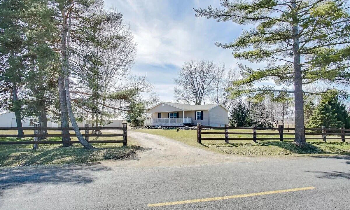 Photo of Outdoor in Sawyer