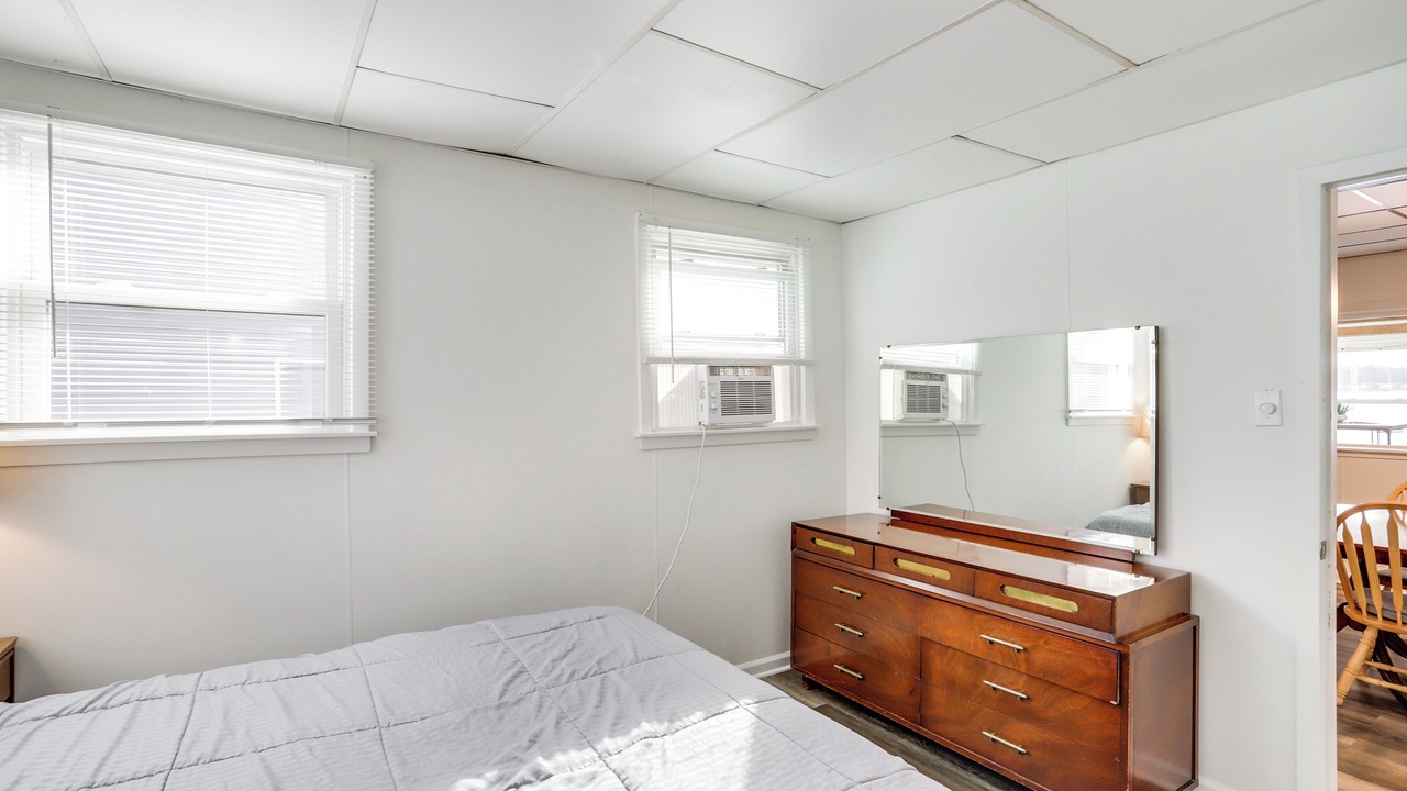 Photo of Bedroom in Sister Lakes