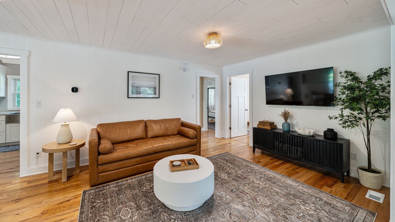 Photo of Livingroom in Lake Michigan Beach