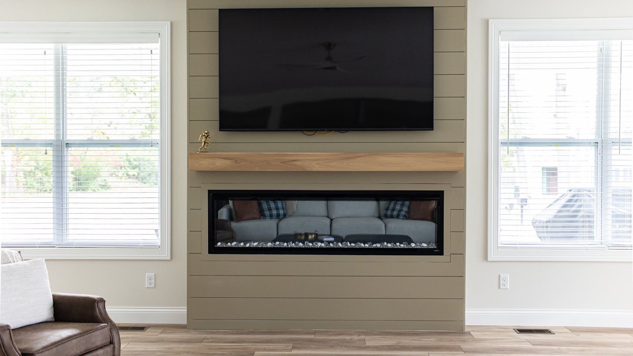 Photo of Bedroom in Wooded Estates