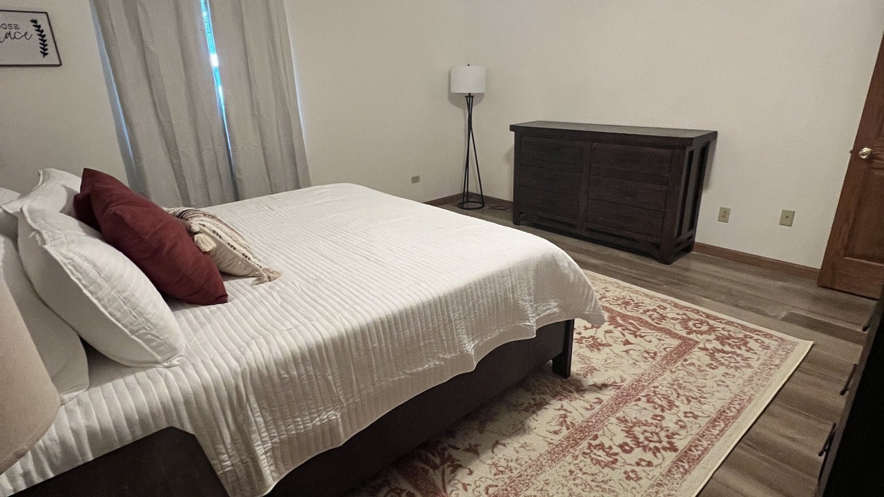 Photo of Bedroom in Templeton