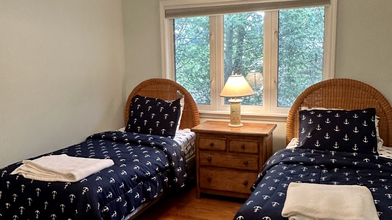 Photo of Bedroom in Long Beach