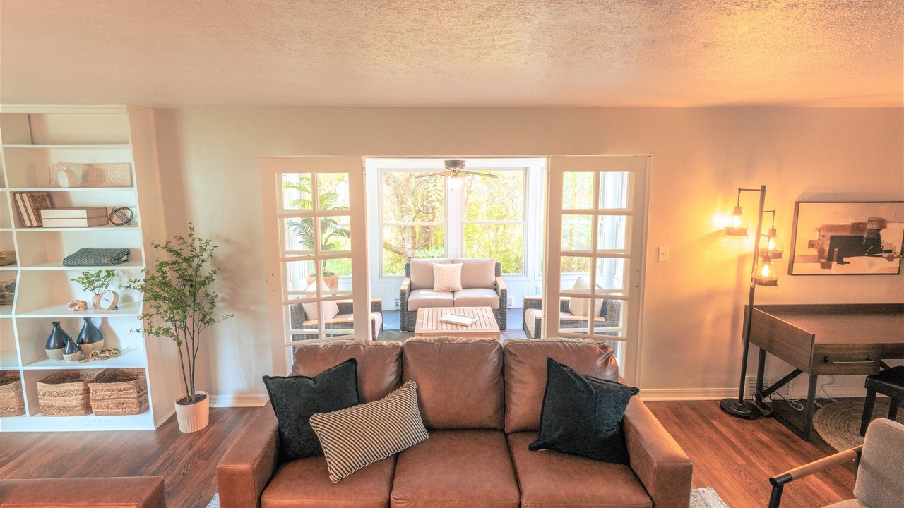 Photo of Livingroom in Saint Marys  Saint Joseph County