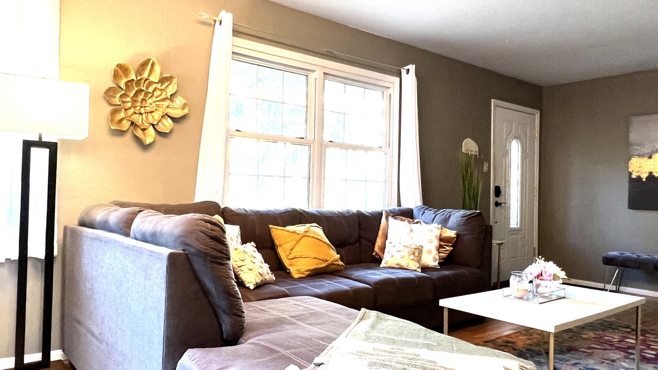 Photo of Livingroom in West Lafayette