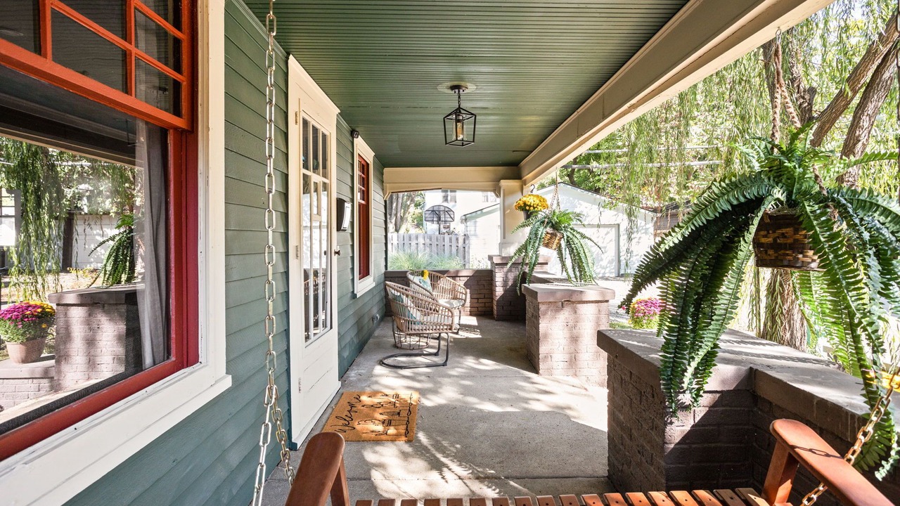 Photo of Patio Balcony in Meridian-Kessler