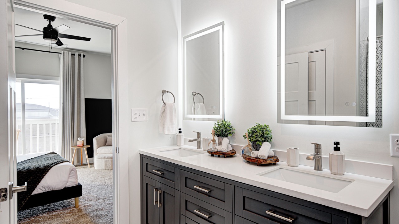 Photo of Bathroom in Near Northside
