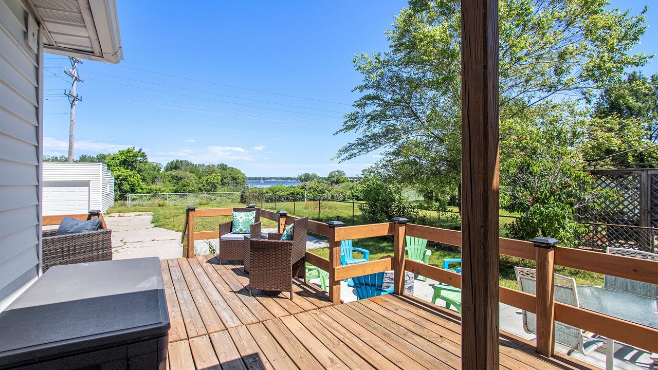 Photo of Outdoor in Lakeside