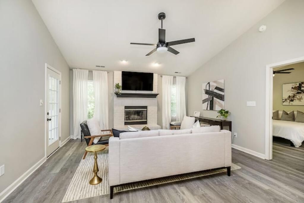 Photo of Livingroom in Fishers
