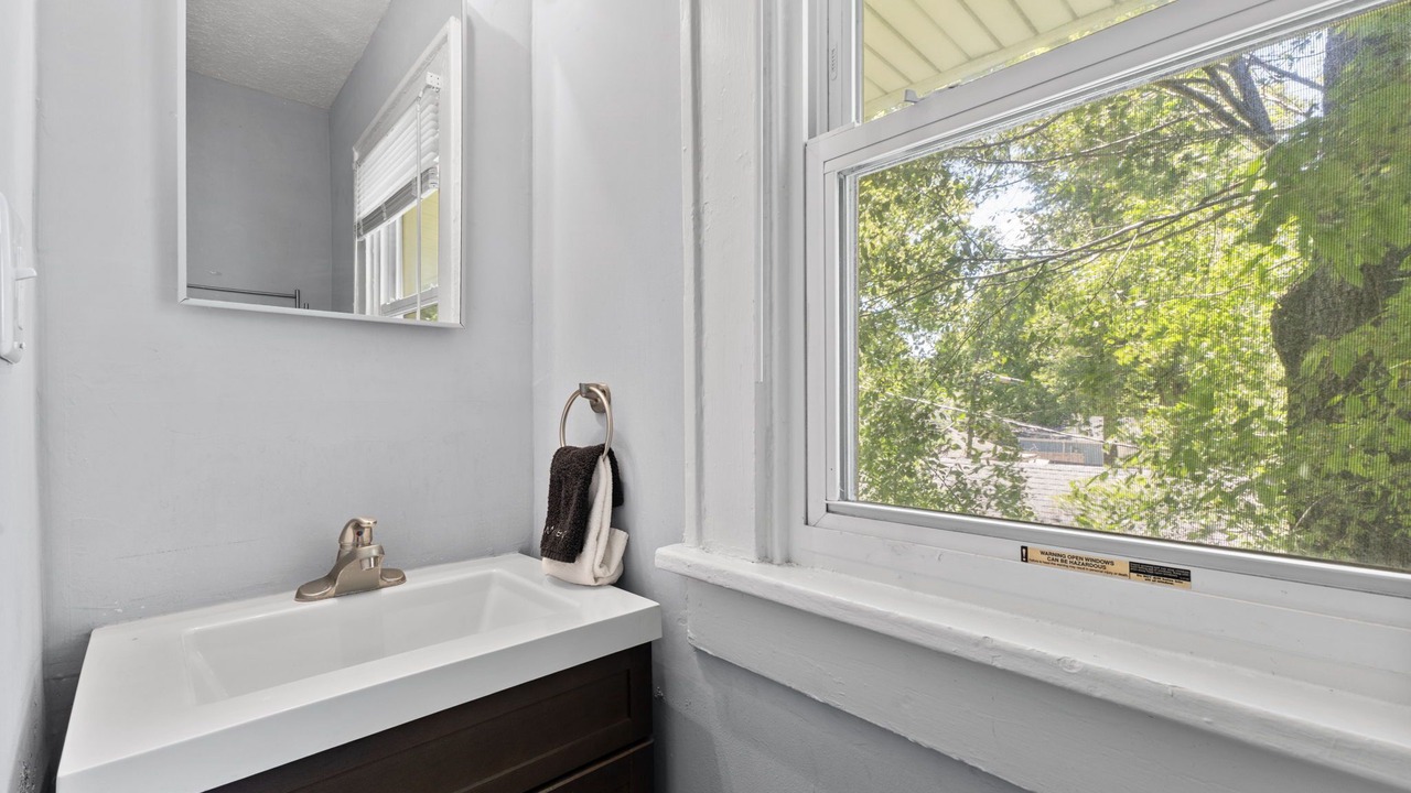 Photo of Bathroom in Meridian-Kessler