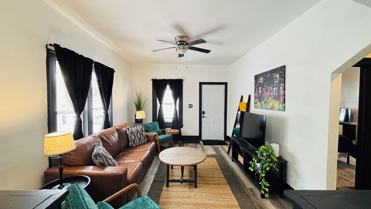Photo of Livingroom in Northeast South Bend