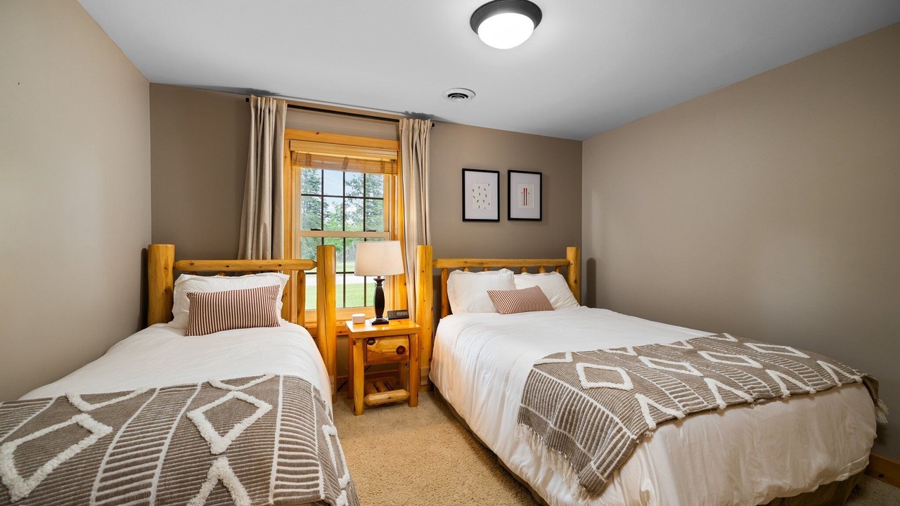 Photo of Bedroom in Gaylord