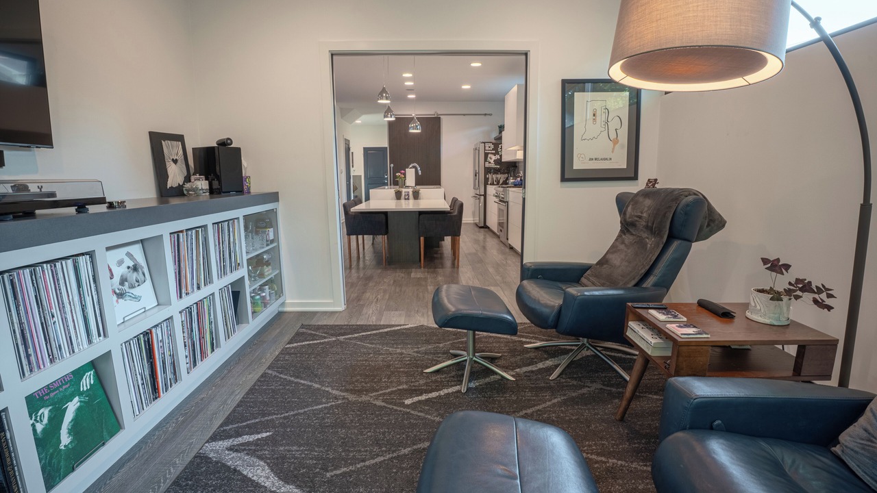 Photo of Livingroom in Fountain Square