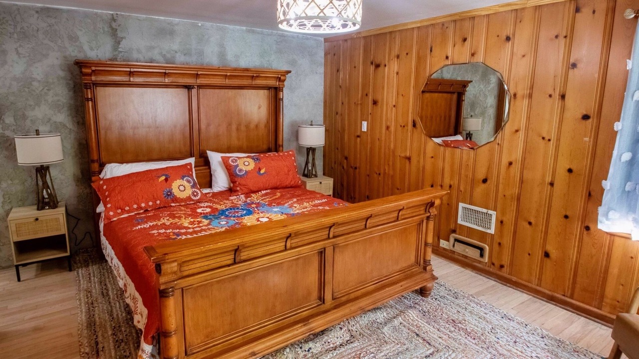 Photo of Bedroom in Danville