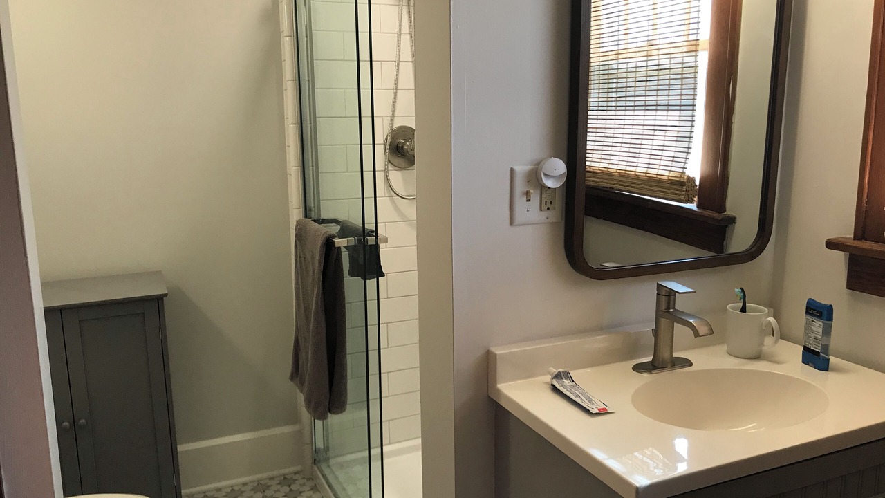 Photo of Bathroom in Smyrna