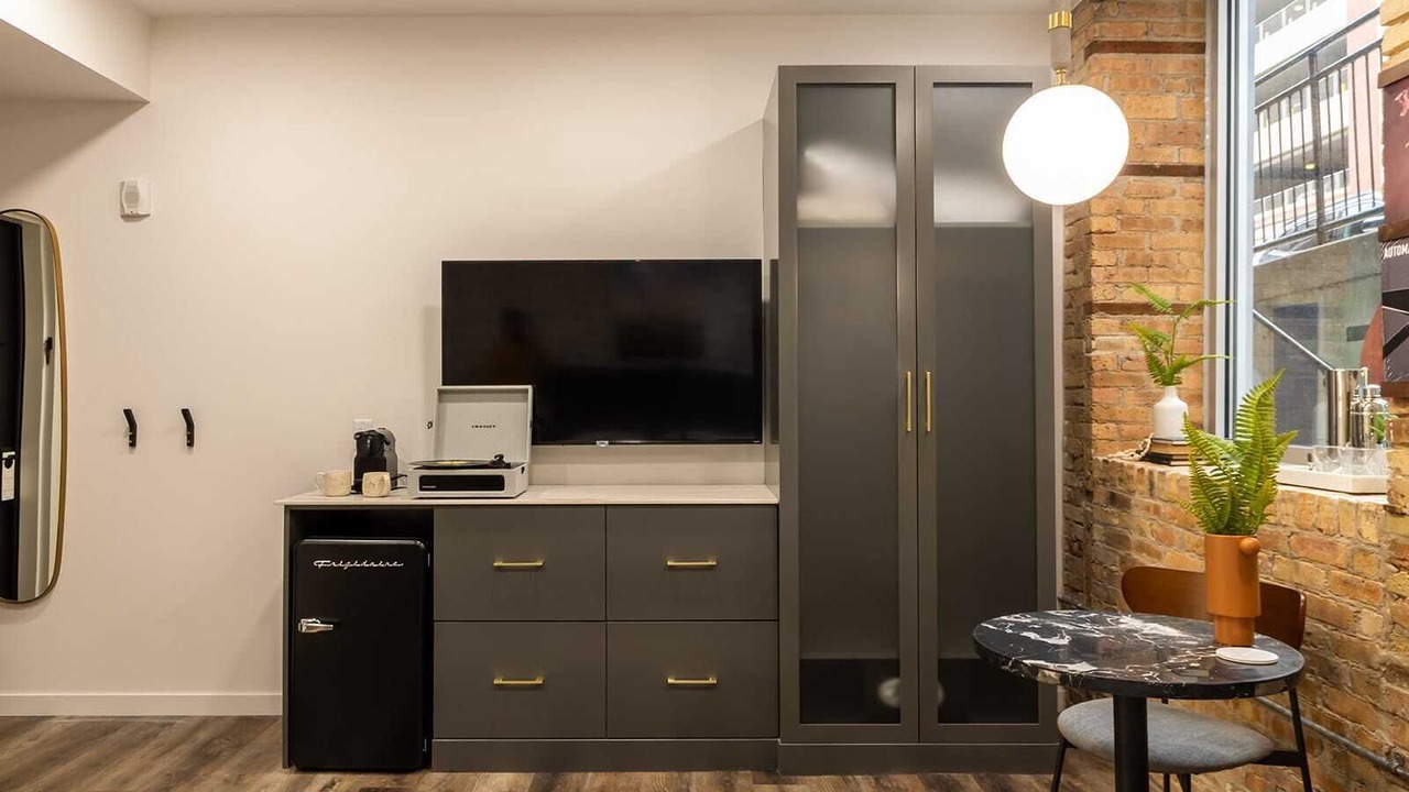 Photo of Bedroom in Downtown