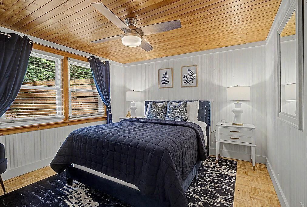 Photo of Bedroom in Saugatuck
